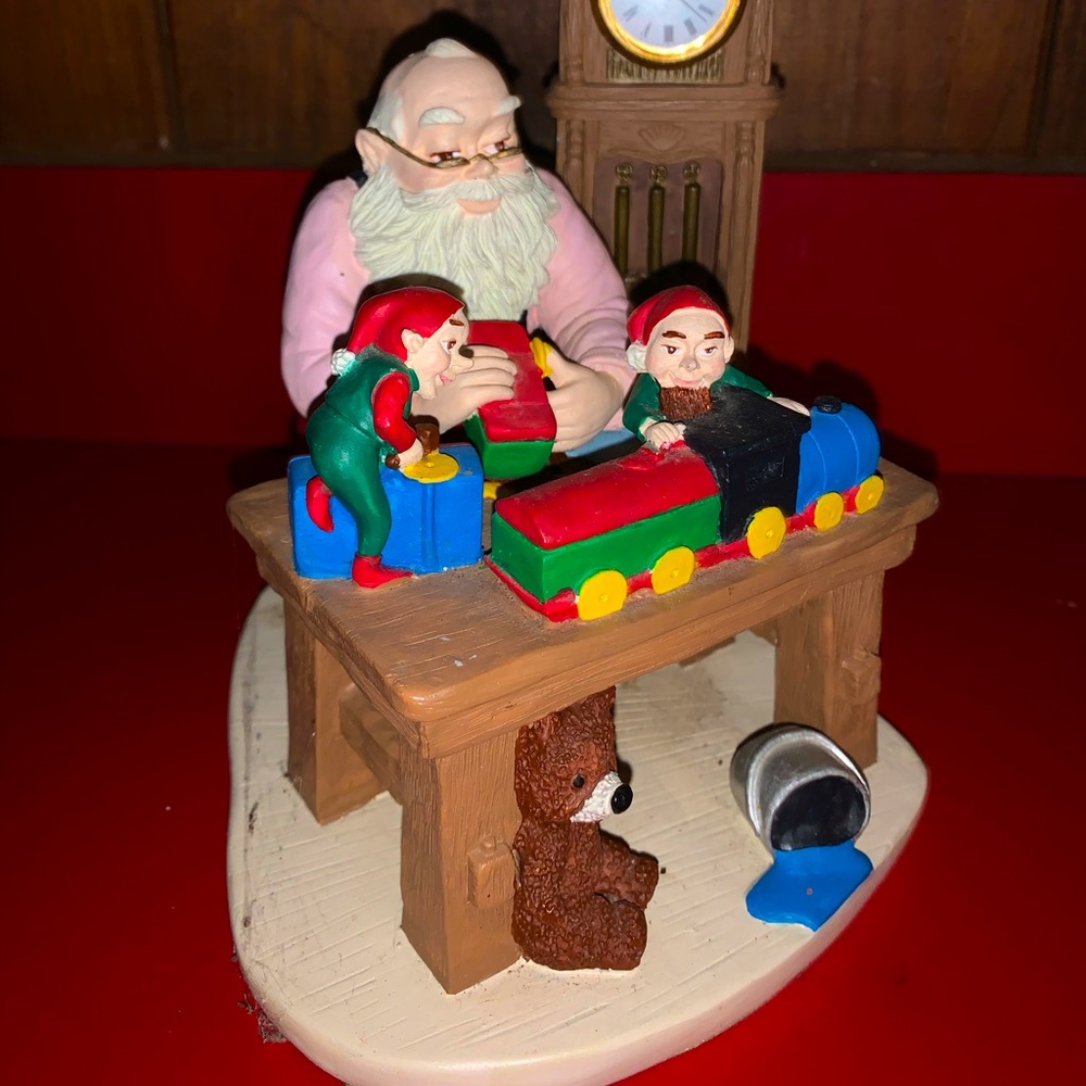 Vintage Howard Miller Limited Edition Santa Figurine Handcrafted